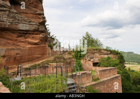 Burg Drachenfels castello vicino Busenberg Palatinato Dahn Germania Giugno 2007 Foto Stock