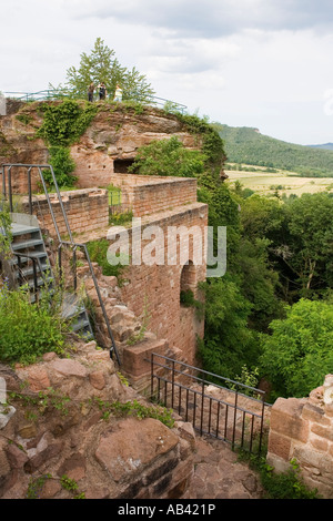 Burg Drachenfels castello vicino Busenberg Palatinato Dahn Germania Giugno 2007 Foto Stock