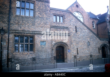 Scafo di vecchia scuola di grammatica ora Heritage Centre in Hull East Yorkshire Inghilterra Foto Stock