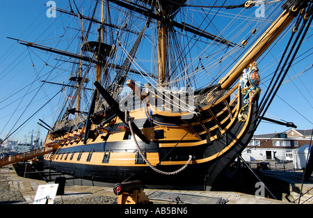 Admiral Signore Nelsons ammiraglia HMS Victory storico di Portsmouth Dockyard Inghilterra Hampshire REGNO UNITO Foto Stock