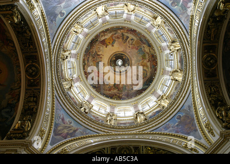 Cupola Centrale St Isaacs Cattedrale St Petersbugh Foto Stock