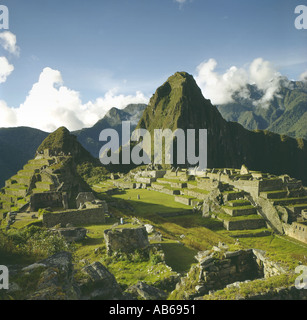 Machu Picchu una antica città Inca nelle Ande del Perù Foto Stock