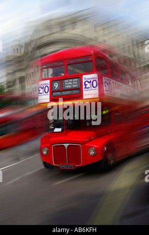 Londra autobus Routemaster Foto Stock