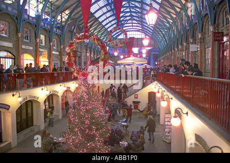 Londra Covent Garden a Natale Foto Stock