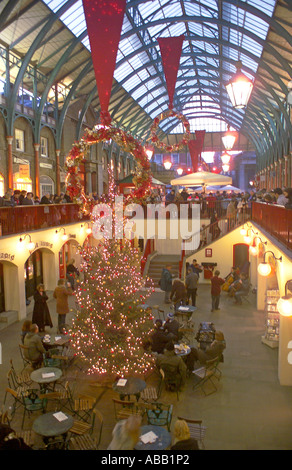 Londra Covent Garden a Natale Foto Stock
