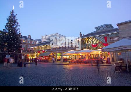 Londra Covent Garden a Natale Foto Stock