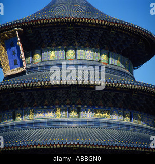 Dettaglio dell'oro dipinta steeple della Sala della Preghiera del Buon Raccolto nel Tempio del cielo di Pechino CINA Foto Stock