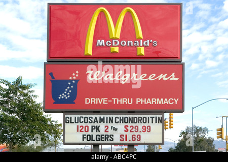 Walgreens e McDonalds segni NEGLI STATI UNITI Foto Stock