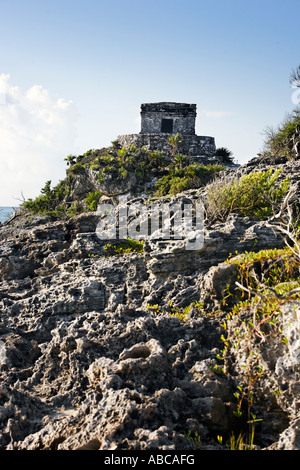 Vista dei Maya sito archeologico di Tulum Foto Stock