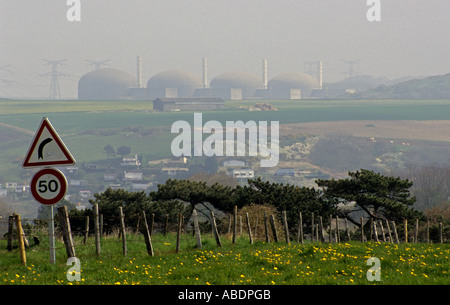 Francia Normandia Veulettes città FES centrale nucleare Foto Stock