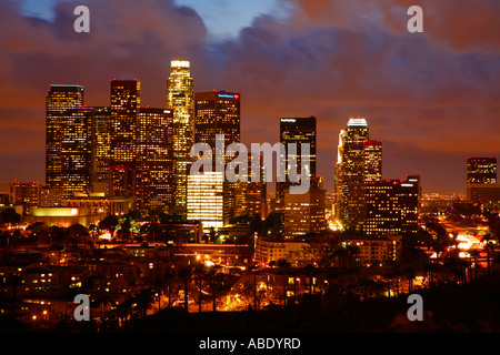 Los Angeles skyline della città la sera di Los Angeles in California Foto Stock