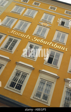 Austria Getreidegasse, Salisburgo la casa di Mozart Foto Stock