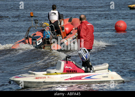 Jet Ski Racing. Presa sul Fiume Tees Barrage in Stockton Inghilterra durante un jet ski racing championship il Foto Stock