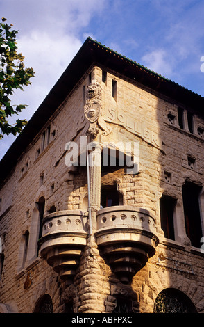 Soller. Dettaglio della facciata del modernista Banco de Soller. Plaza de la Constitución. Maiorca. Isole Baleari.Spagna Foto Stock