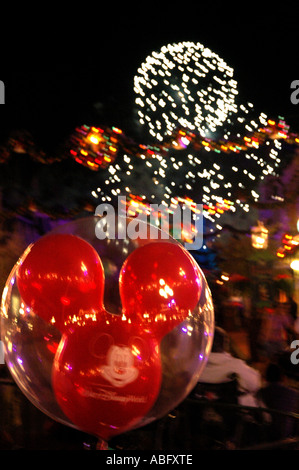 Walt Disney World mouse orecchie di fuochi d'artificio a stagione di vacanze Foto Stock