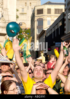 Il centro città di Norwich per la Civic RECEPTION A CITY HALL PER IL TEAM DI Norwich City FC NORFOLK East Anglia England Regno Unito Foto Stock