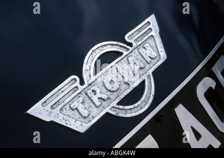 Trojan car badge. Inglese Il costruttore di auto 1961 al 1965 Foto Stock