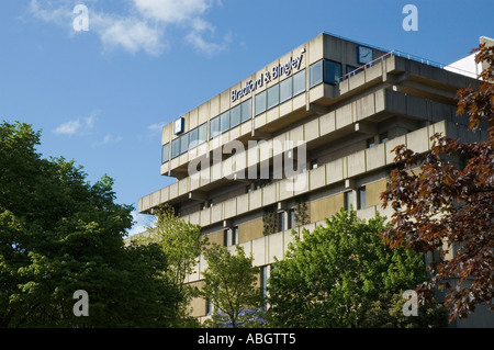 La sede centrale di Bradford e Bingley Building Society in Bingley West Yorkshire Foto Stock