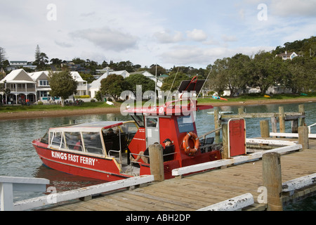 RUSSELL Bay of Islands Isola del nord della Nuova Zelanda può il piccolo traghetto trasporto passeggeri tra Russell e Paihia Foto Stock