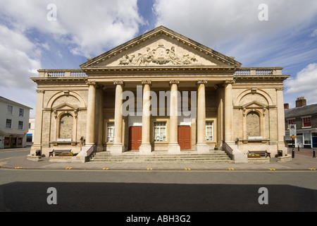 Il Corn Exchange edificio a Bury St Edmunds in Suffolk Foto Stock