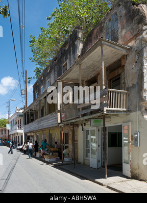 Negozi nel centro città, Speightstown, West Coast, Barbados, Piccole Antille, West Indies, dei Caraibi Foto Stock