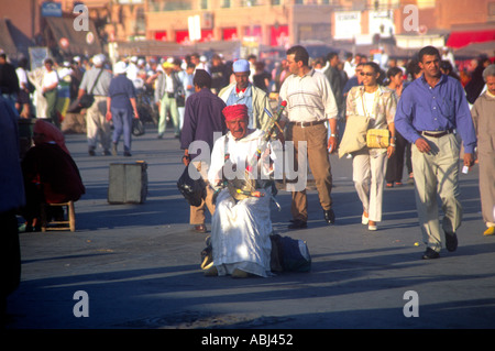 Djemaa el Fna a Marrakech Marocco Africa del nord Foto Stock