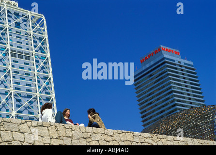 Barcellona, Barceloneta, Vila Olimpica, data di ripresa aprile 2004 Foto Stock