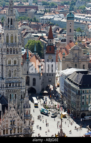 Vista aerea di Piazza Marienplatz a Monaco, Baviera, Germania. Foto Stock