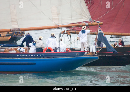 La Eleonora Maria a Trafalgar 200 e revisione della flotta Portsmouth il 28 giugno 2005 Foto Stock