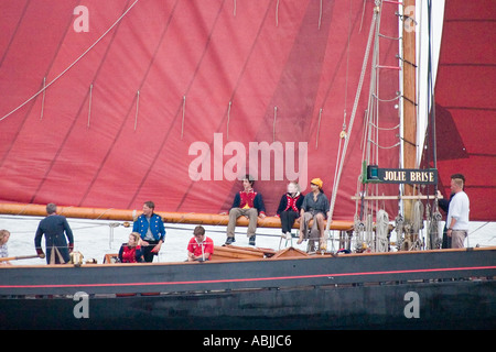 Il Jolie Brise a Trafalgar 200 e revisione della flotta Portsmouth il 28 giugno 2005 Foto Stock