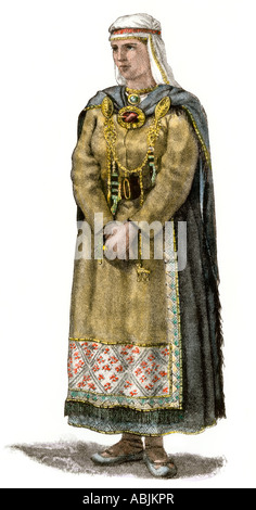 Il finlandese donna in abbigliamento tradizionale simile al Celtic ornamenti rilevato in Irlanda. Colorate a mano di mezzitoni una illustrazione Foto Stock