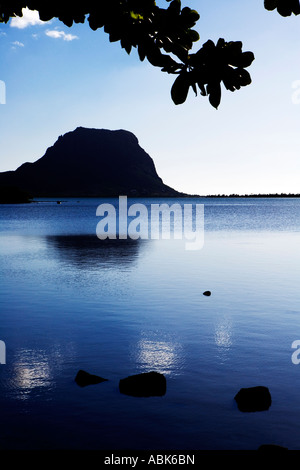 Le Morne montagna nel tardo pomeriggio - Maurizio Foto Stock