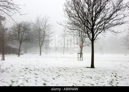 Viste di kings heath park nel 2007 dopo la nevicata Foto Stock