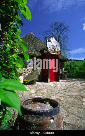 Il più piccolo pub in England Regno Unito Foto Stock