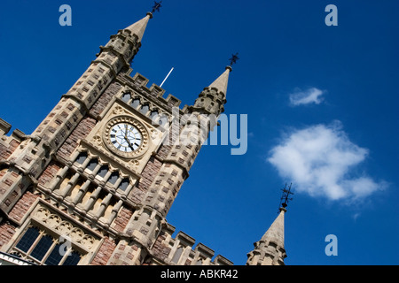 Torre dell Orologio sopra l'ingresso principale di Temple Meads Stazione ferroviaria di Bristol Inghilterra Foto Stock