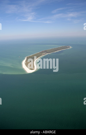 Aerial photo of Egmont Key remote tropical island Gulf of Mexico Tampa Bay Southwest Channel west coast of Florida Foto Stock