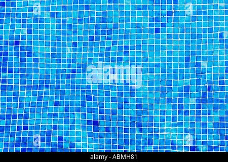 Pavimento distorta della Piscina Foto Stock
