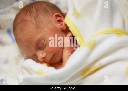 Ritratto di Sleeping Neonato Foto Stock