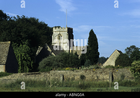 San Kenelm la Chiesa, Minster Lovell, Oxfordshire, England, Regno Unito Foto Stock