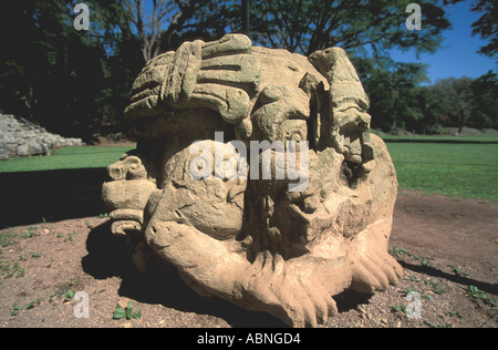 Honduras Copan Ruinas rovine Maya altare scultura arte maya orizzontale di religione Foto Stock