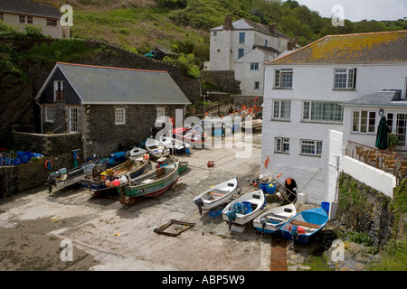 Portloe Harbour Cornwall Regno Unito può Foto Stock