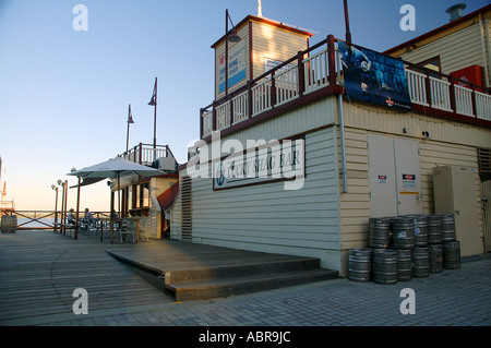 Lucky Shag bar sulla Barrack Street Jetty Fiume Swan Perth Western Australia n. PR Foto Stock