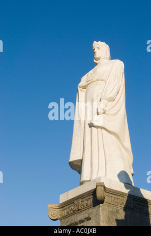 Un monumento alla principessa Olha Olga alla Piazza Mykhaylivska presso il St Micheals Cattedrale Kiev Kiev Ucraina Foto Stock