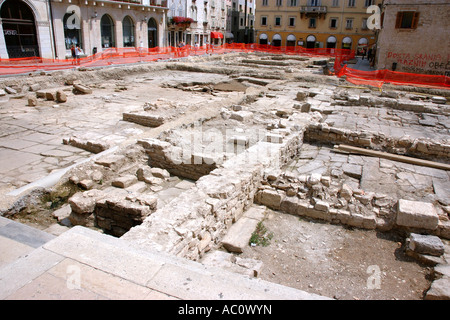 Rovine romane Pola Istria Croazia ex ex Iugoslavia Pola Polei Croazia Hrvatska istra istria Est Europa orientale Foto Stock