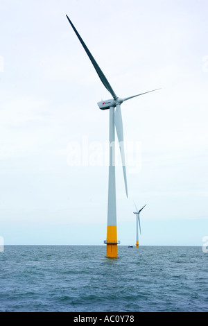 Uno dei 90kw generatori di turbine eoliche a Kentish Flats per centrali eoliche whitstable kent Foto Stock