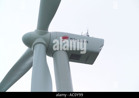 Uno dei 90kw generatori di turbine eoliche a Kentish Flats per centrali eoliche whitstable kent Foto Stock