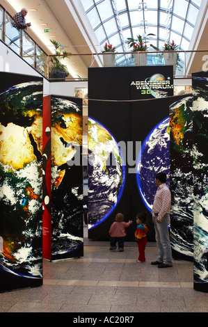 Esposizione della NASA in Amburgo. Messa a terra Foto Stock