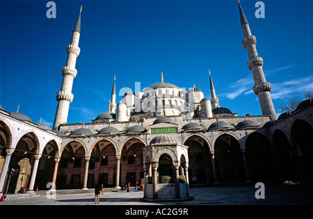 Marzo 14, 2006 - Sultan Ahmed (Moschea Sultanahmet Camii o Moschea Blu a Istanbul. Foto Stock