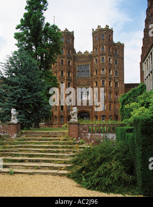 Il 80 piedi da torre a Layer Marney costruito nel 1500 da Sir Henry Marney morto nel 1523 7 miglia SW di Colchester Foto Stock