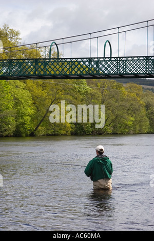 La pesca del salmone sul fiume Tay amd Pitlochry Schema idrostatico e diga Scotland Regno Unito Foto Stock